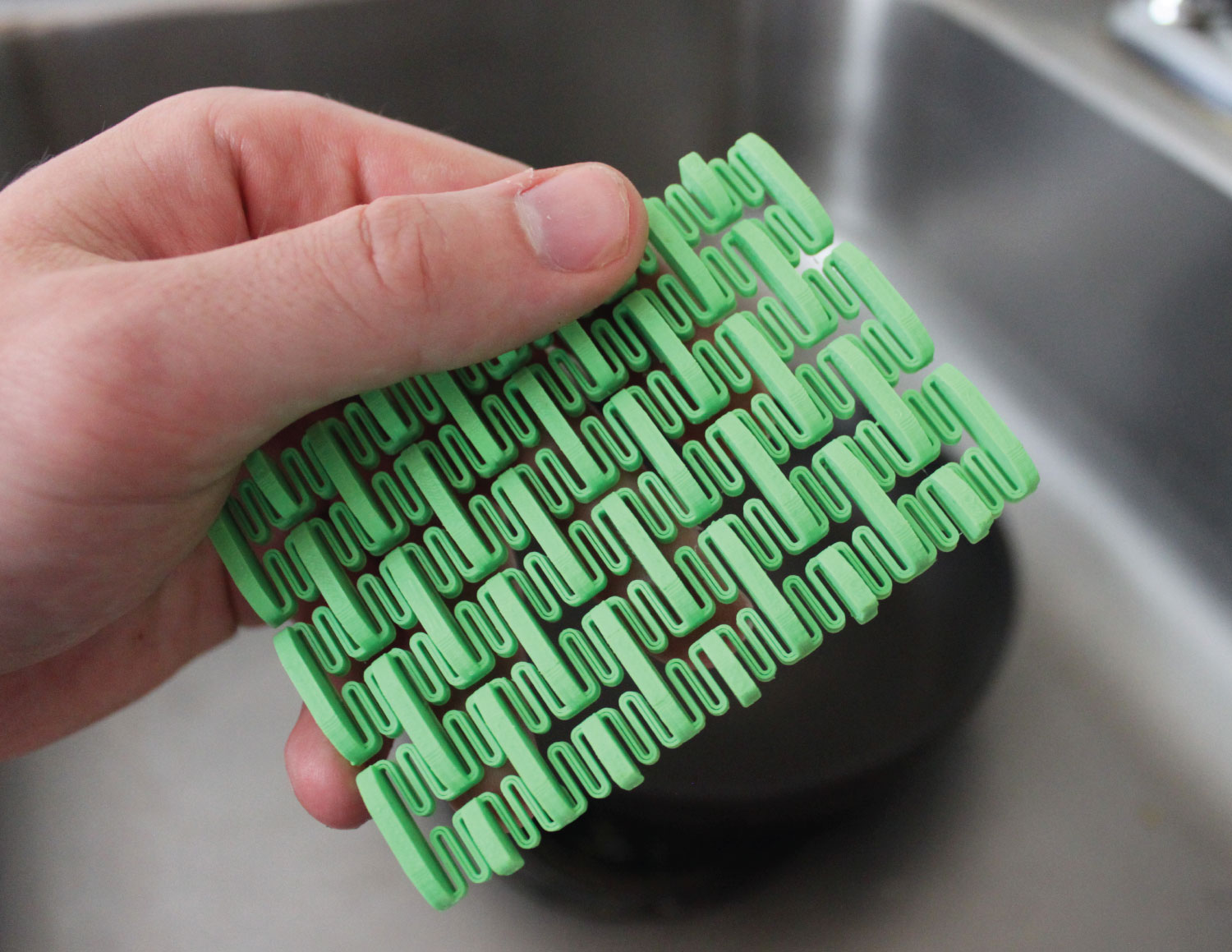 01-sponge-scrubbing-glass-3d-printed-antimicrobial-clean-scrubber-kitchen