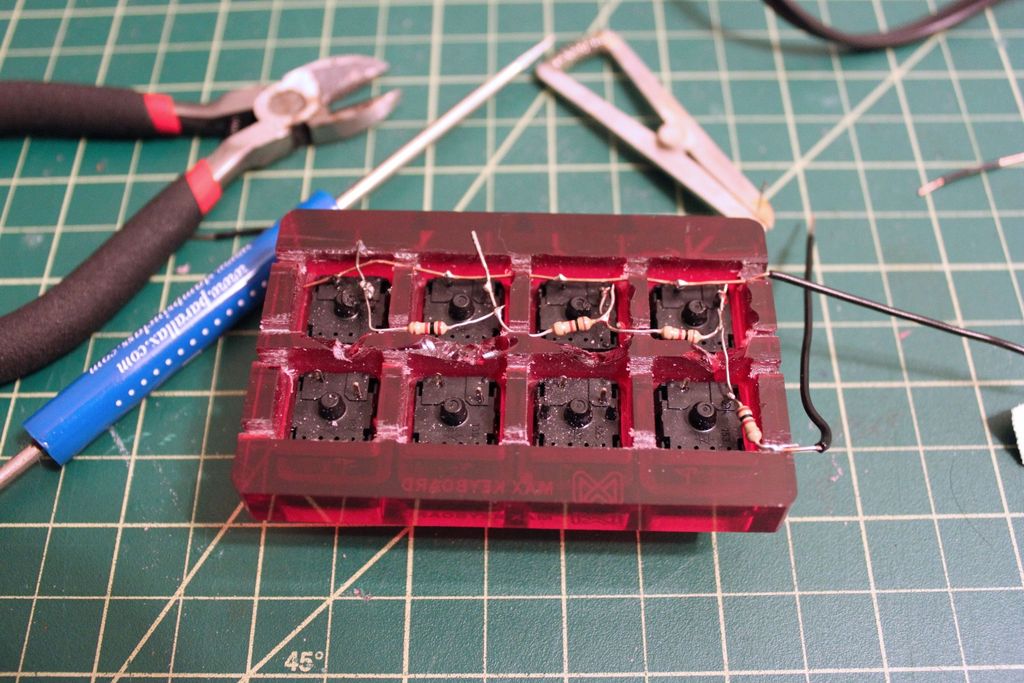 arduino trinket mini usb keyboard  soldering