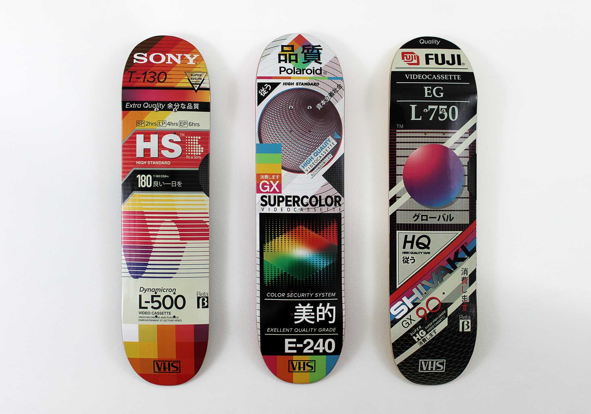 06b-vhs-polaroid-skateboard-detail-graphics-design-photo-deck