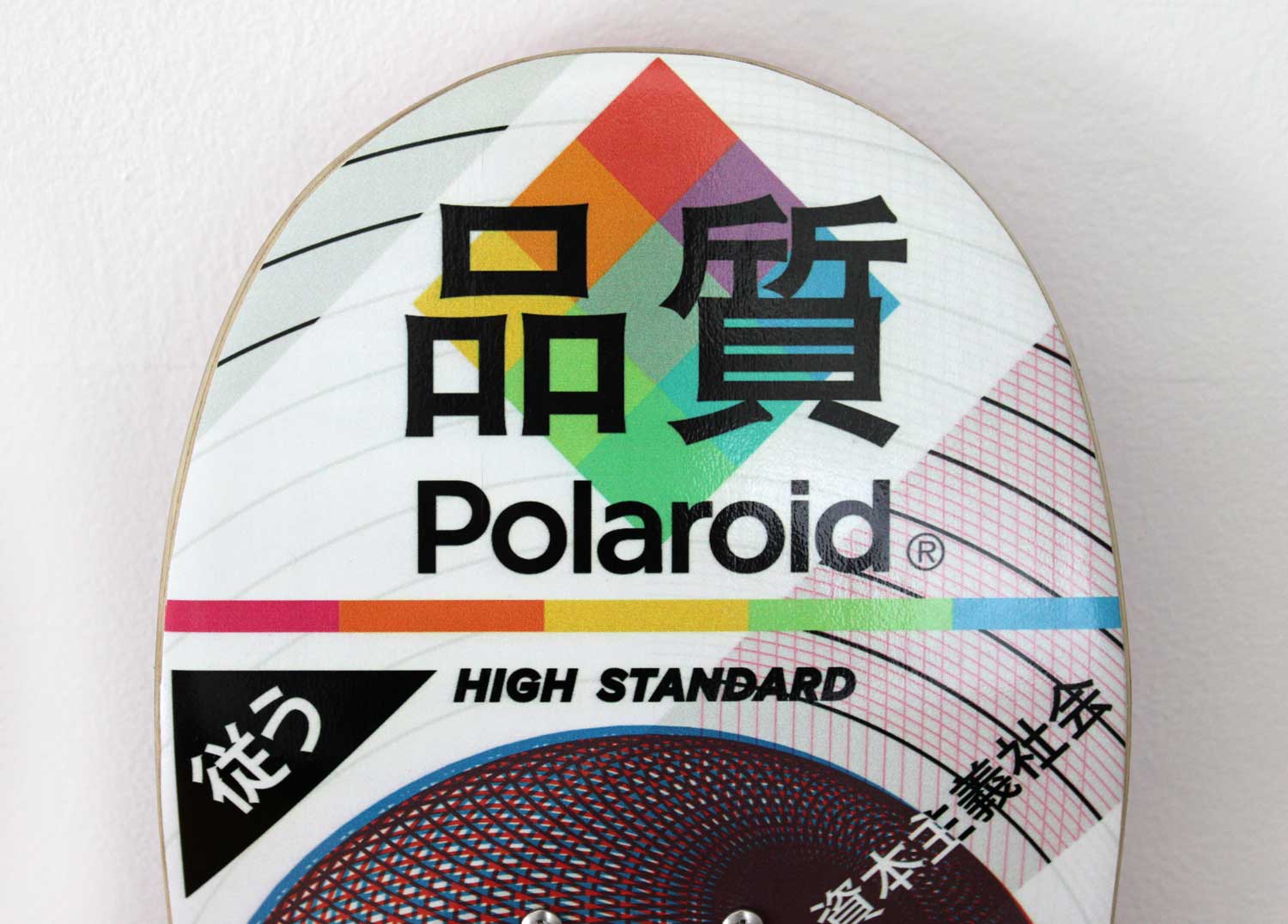 polaroid-skateboard-detail-graphics-design-photo-deck