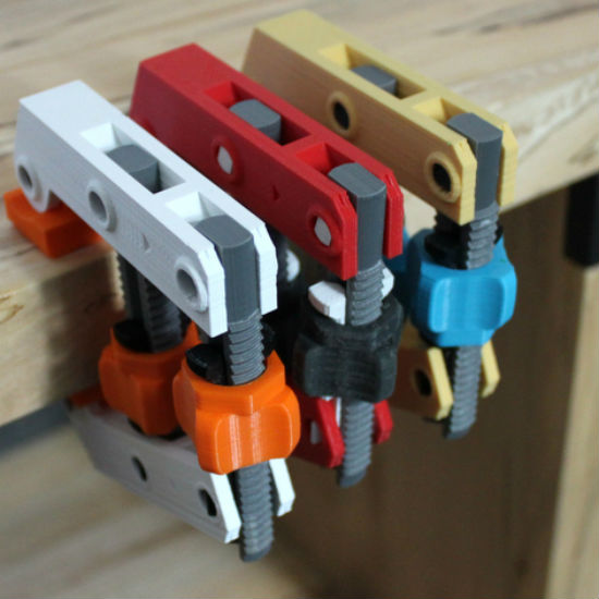 3D Printed Hand-Screw Clamp